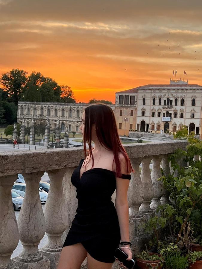 Boutique House Alle Loggie Palladiane Di Villa Contarini Пиацола сул Брента Екстериор снимка